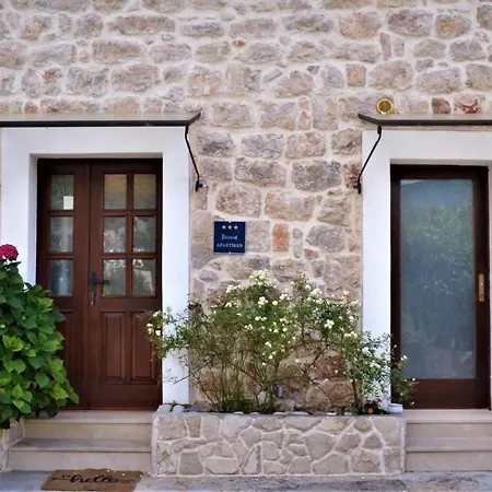 Mistral - Cosy With Sea View Apartment