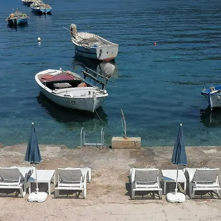 Mistral - Cosy With Sea View