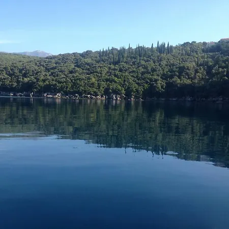 Mistral - Cosy With Sea View Апартаменты